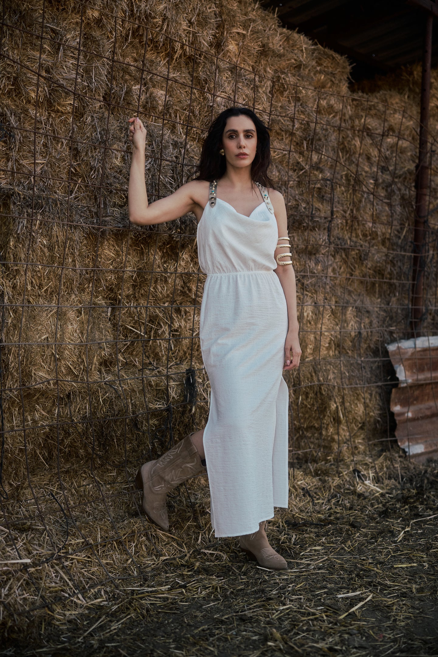 Trok İşlemeli Deri Askılı Maxi Elbise